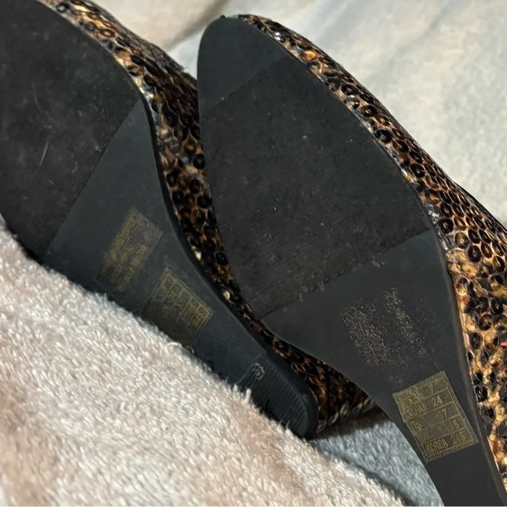 Chic Brown and Black Wedge Heels with Sequined Glamour